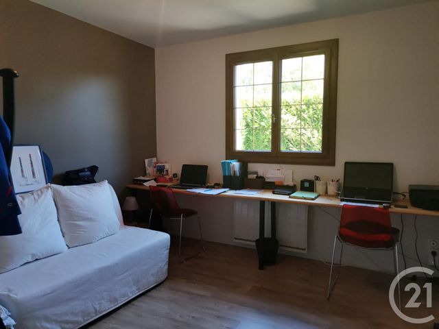 Afficher la photo en grand maison à vendre - 4 pièces - 139.0 m2 - FIQUEFLEUR EQUAINVILLE - 27 - HAUTE-NORMANDIE - Century 21 Saint Hélier