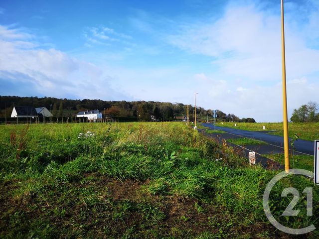 Afficher la photo en grand terrain à vendre - 682.0 m2 - BERVILLE SUR MER - 27 - HAUTE-NORMANDIE - Century 21 Saint Hélier