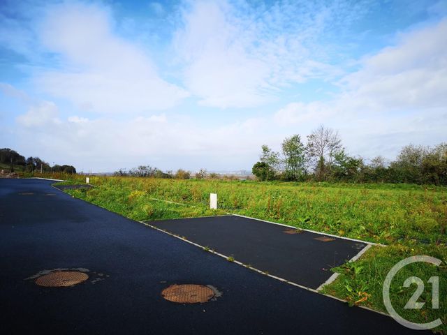 Afficher la photo en grand terrain à vendre - 682.0 m2 - BERVILLE SUR MER - 27 - HAUTE-NORMANDIE - Century 21 Saint Hélier