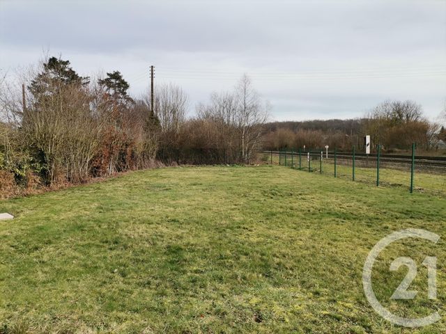 Afficher la photo en grand divers à vendre - 350.0 m2 - GRAND BOURGTHEROULDE - 27 - HAUTE-NORMANDIE - Century 21 Saint Hélier