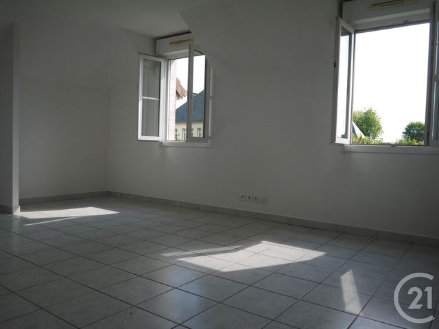 Afficher la photo en grand Appartement F2 à louer - 2 pièces - 45.0 m2 - BEUZEVILLE - 27 - HAUTE-NORMANDIE - Century 21 Saint Hélier