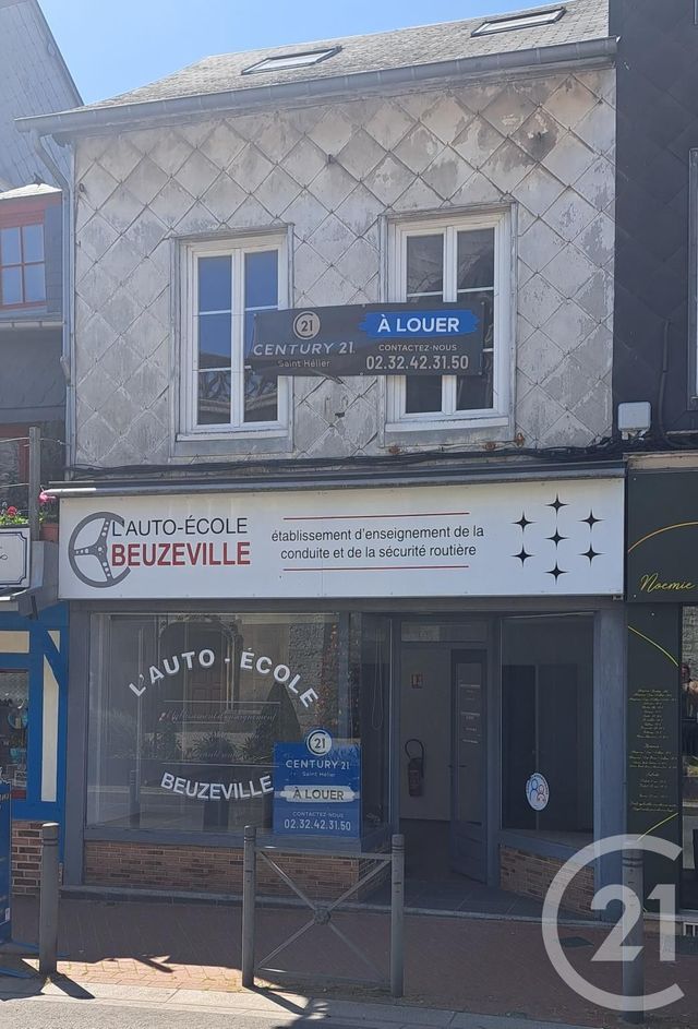Immeuble à louer BEUZEVILLE