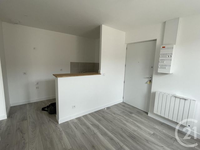 Appartement F2 à louer - 2 pièces - 29.25 m2 - CAUDEBEC LES ELBEUF - 76 - HAUTE-NORMANDIE - Century 21 Saint Hélier