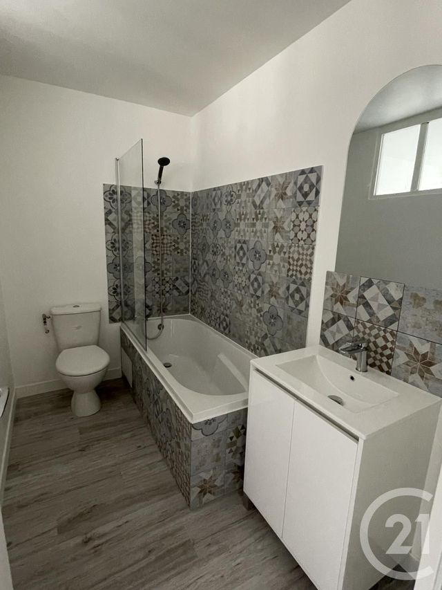 Appartement F2 à louer - 2 pièces - 29.25 m2 - CAUDEBEC LES ELBEUF - 76 - HAUTE-NORMANDIE - Century 21 Saint Hélier