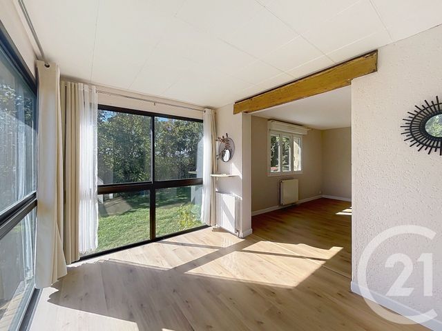 maison à vendre - 7 pièces - 122.0 m2 - FIQUEFLEUR EQUAINVILLE - 27 - HAUTE-NORMANDIE - Century 21 Saint Hélier
