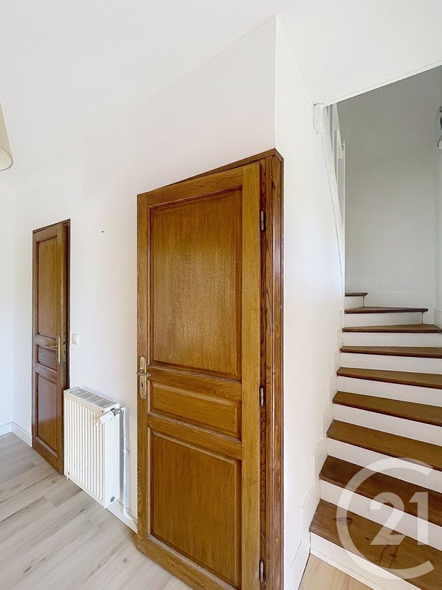 maison à vendre - 7 pièces - 122.0 m2 - FIQUEFLEUR EQUAINVILLE - 27 - HAUTE-NORMANDIE - Century 21 Saint Hélier