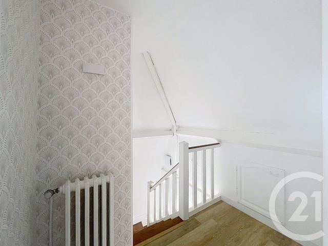 maison à vendre - 7 pièces - 122.0 m2 - FIQUEFLEUR EQUAINVILLE - 27 - HAUTE-NORMANDIE - Century 21 Saint Hélier