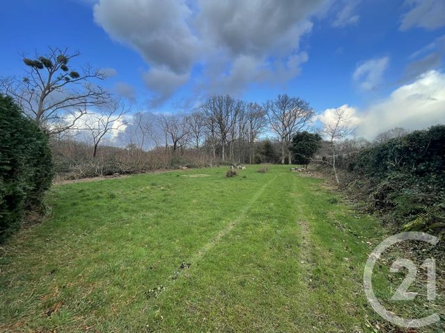 Afficher la photo en grand terrain à vendre - 1702.0 m2 - FATOUVILLE GRESTAIN - 27 - HAUTE-NORMANDIE - Century 21 Saint Hélier