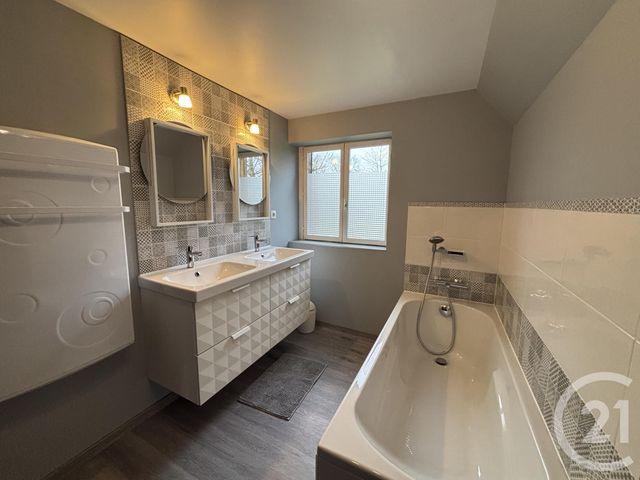 maison à louer - 4 pièces - 121.9 m2 - EPAIGNES - 27 - HAUTE-NORMANDIE - Century 21 Saint Hélier