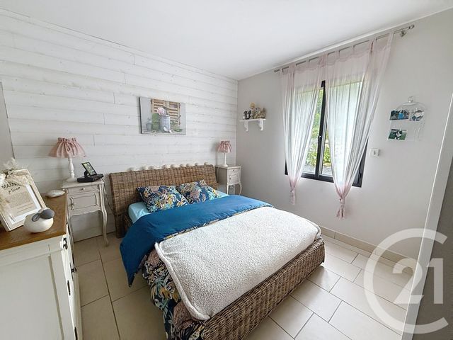 Afficher la photo en grand maison à vendre - 7 pièces - 149.7 m2 - BEUZEVILLE - 27 - HAUTE-NORMANDIE - Century 21 Saint Hélier