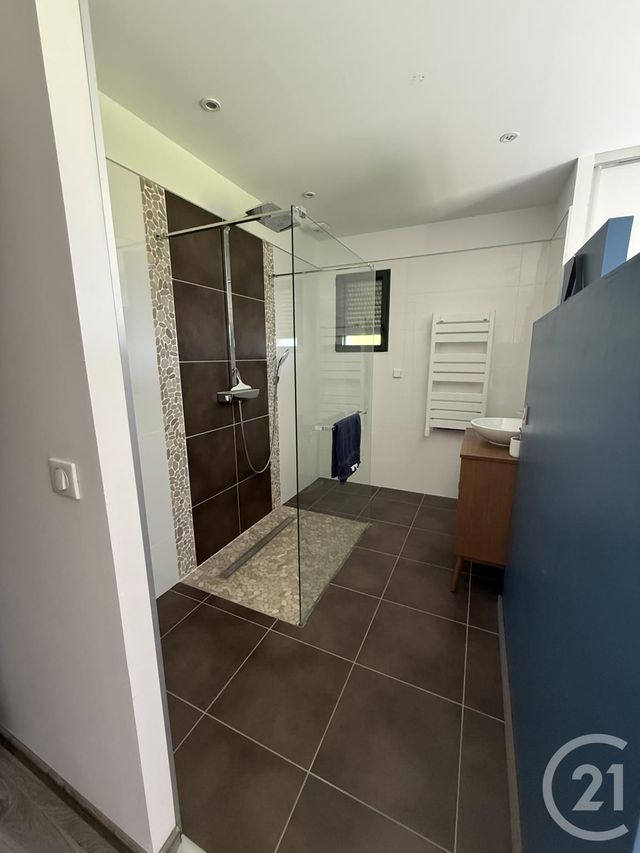 maison à louer - 5 pièces - 122.0 m2 - MARTAINVILLE - 27 - HAUTE-NORMANDIE - Century 21 Saint Hélier