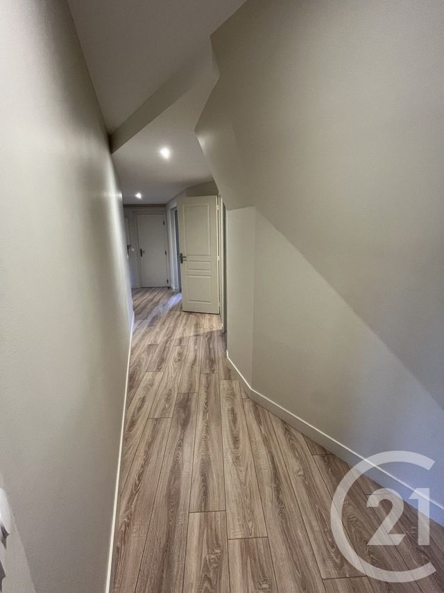 Appartement F3 à louer - 3 pièces - 85.8 m2 - HONFLEUR - 14 - BASSE-NORMANDIE - Century 21 Saint Hélier