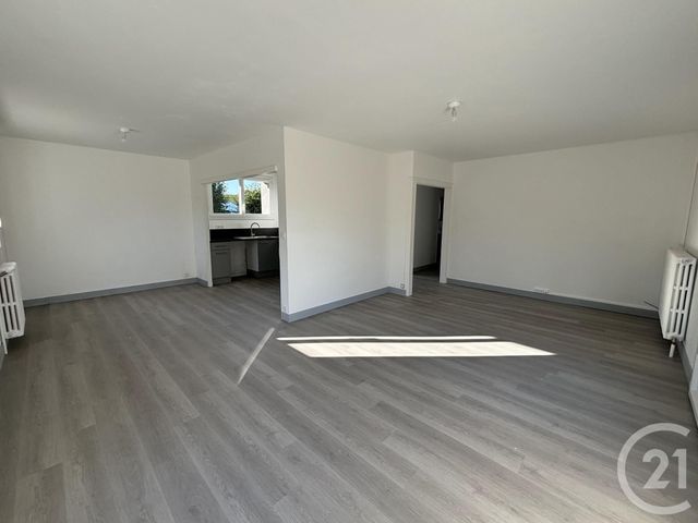 maison à louer - 4 pièces - 87.9 m2 - PONT AUDEMER - 27 - HAUTE-NORMANDIE - Century 21 Saint Hélier