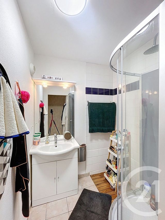 Appartement F2 à vendre - 2 pièces - 44.36 m2 - BEUZEVILLE - 27 - HAUTE-NORMANDIE - Century 21 Saint Hélier