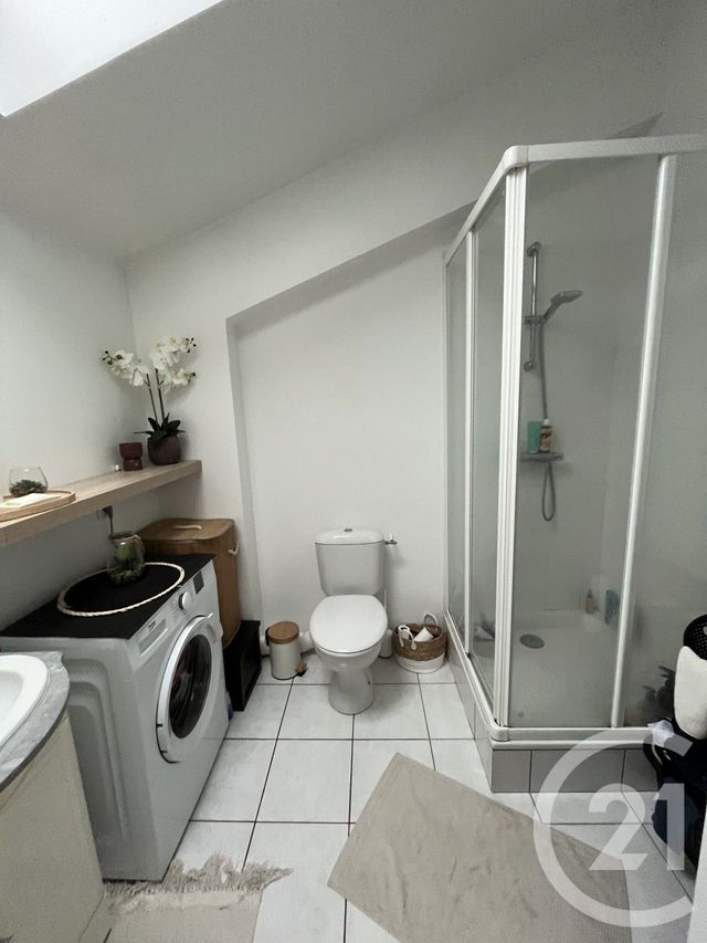 Appartement F3 à louer - 3 pièces - 61.9 m2 - BEUZEVILLE - 27 - HAUTE-NORMANDIE - Century 21 Saint Hélier