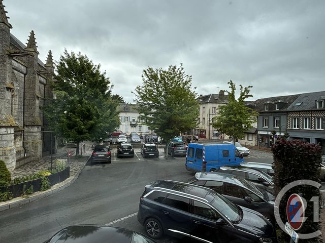 Appartement T2 à louer - 2 pièces - 38.14 m2 - BEUZEVILLE - 27 - HAUTE-NORMANDIE - Century 21 Saint Hélier