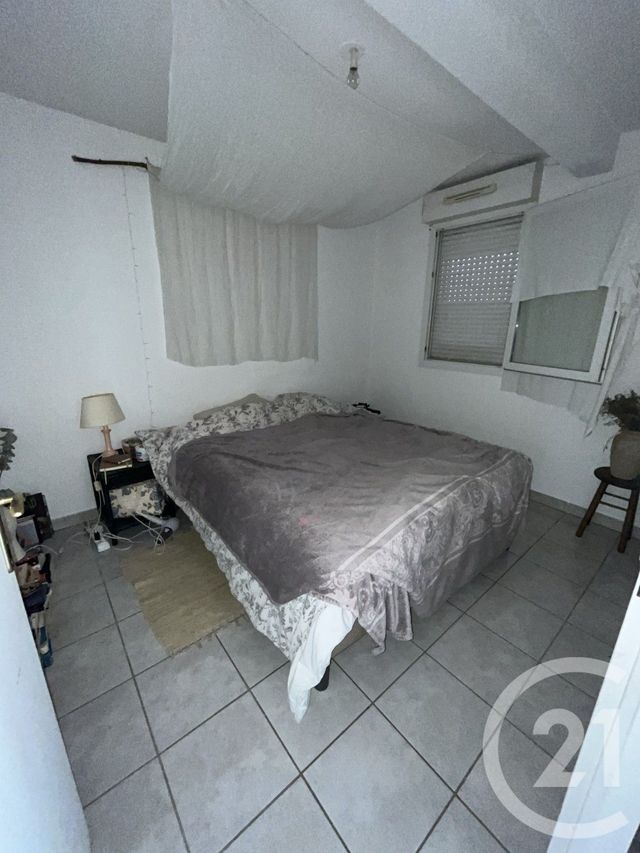 Appartement F3 à louer - 3 pièces - 66.51 m2 - BEUZEVILLE - 27 - HAUTE-NORMANDIE - Century 21 Saint Hélier