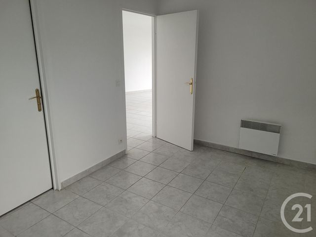 Appartement F2 à louer - 2 pièces - 42.93 m2 - BEUZEVILLE - 27 - HAUTE-NORMANDIE - Century 21 Saint Hélier