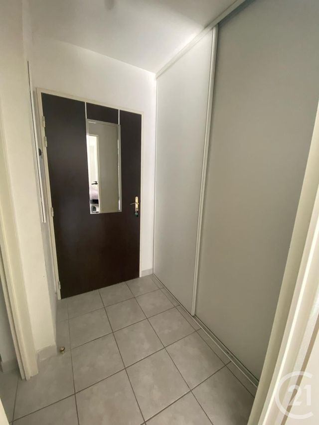 Appartement Studio à louer - 1 pièce - 34.25 m2 - BEUZEVILLE - 27 - HAUTE-NORMANDIE - Century 21 Saint Hélier