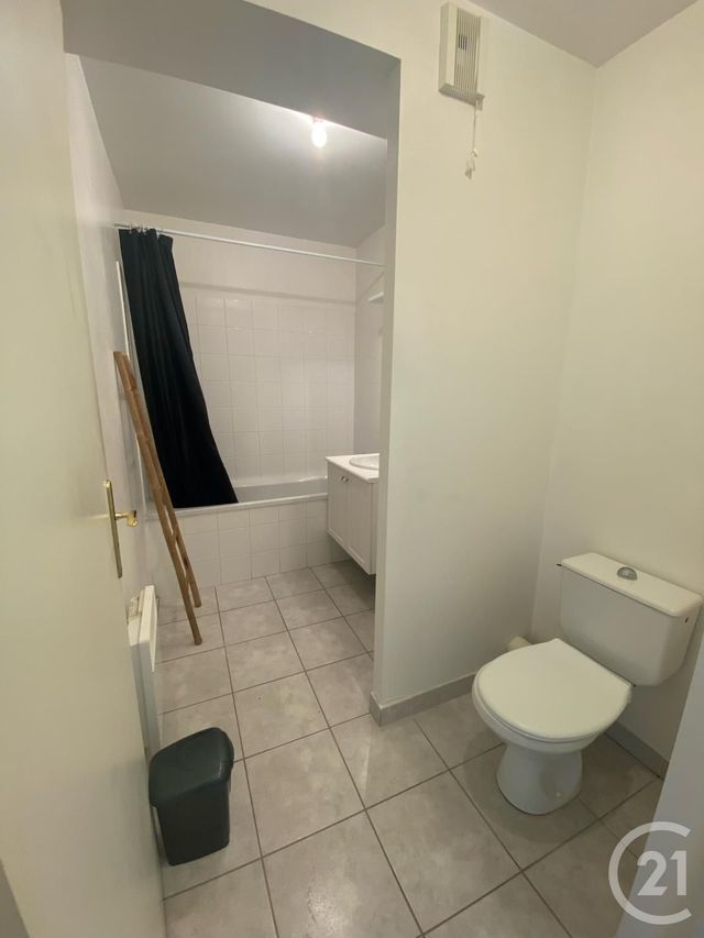 Appartement Studio à louer - 1 pièce - 34.25 m2 - BEUZEVILLE - 27 - HAUTE-NORMANDIE - Century 21 Saint Hélier