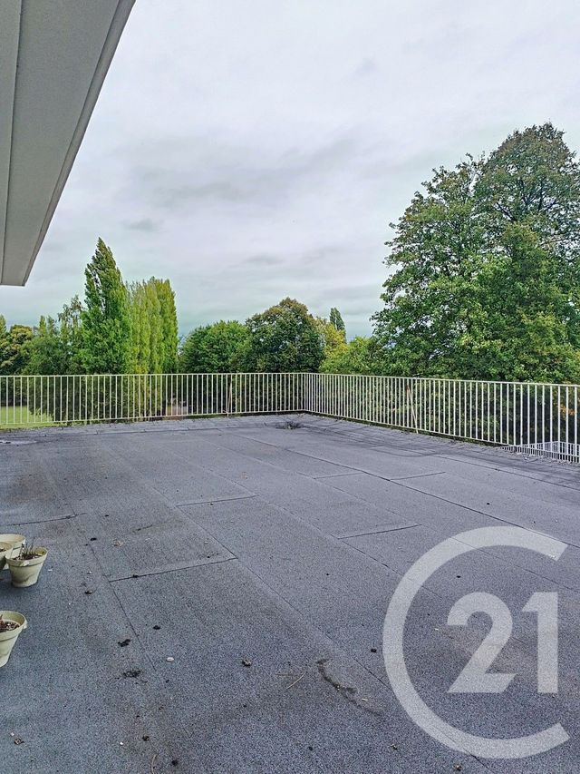 Appartement F4 à vendre - 4 pièces - 113.34 m2 - BOULLEVILLE - 27 - HAUTE-NORMANDIE - Century 21 Saint Hélier