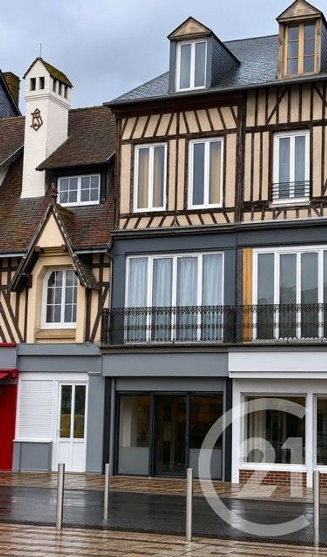 Immeuble à vendre BEUZEVILLE