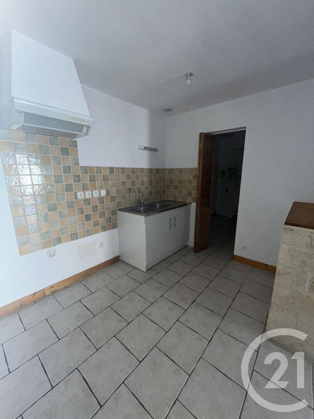 Appartement F2 à louer - 2 pièces - 50.59 m2 - BEUZEVILLE - 27 - HAUTE-NORMANDIE - Century 21 Saint Hélier