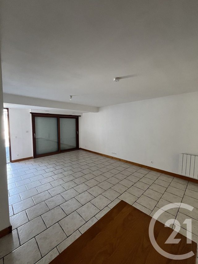 Appartement F2 à louer - 2 pièces - 50.59 m2 - BEUZEVILLE - 27 - HAUTE-NORMANDIE - Century 21 Saint Hélier