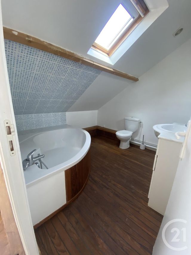 Appartement F3 à louer - 3 pièces - 58.04 m2 - BEUZEVILLE - 27 - HAUTE-NORMANDIE - Century 21 Saint Hélier