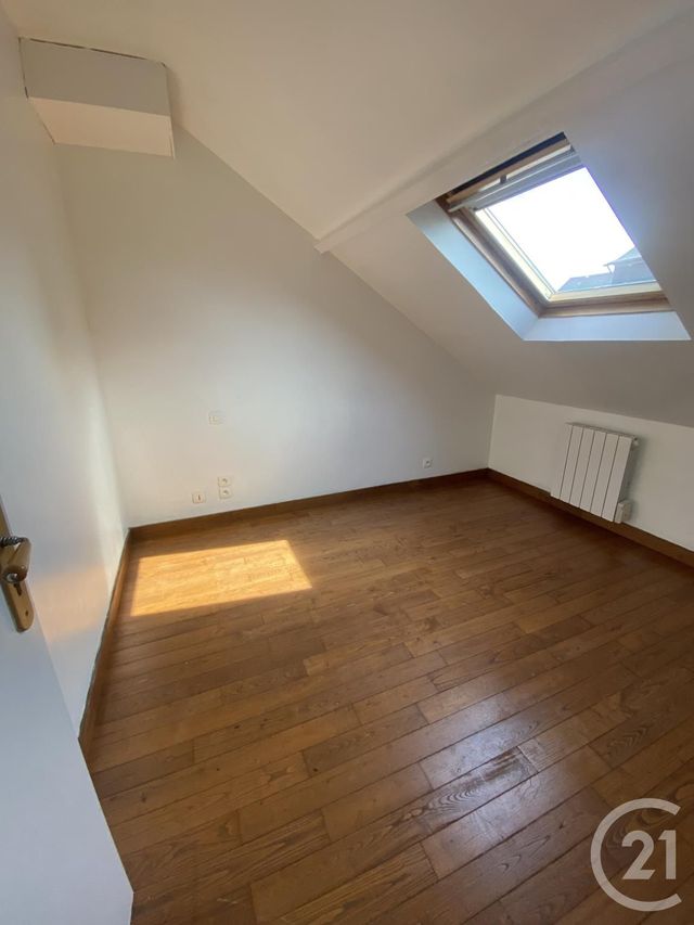 Appartement F3 à louer - 3 pièces - 58.04 m2 - BEUZEVILLE - 27 - HAUTE-NORMANDIE - Century 21 Saint Hélier