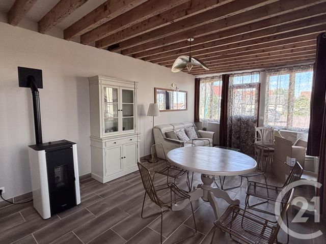 maison à louer - 4 pièces - 83.95 m2 - BERVILLE SUR MER - 27 - HAUTE-NORMANDIE - Century 21 Saint Hélier