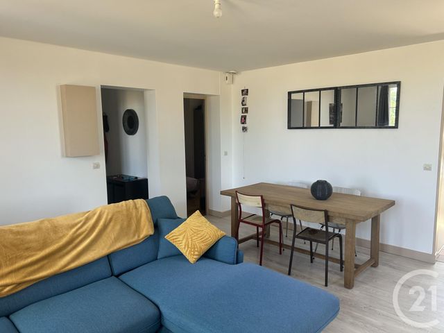 Appartement F2 bis à louer - 3 pièces - 57.73 m2 - BOULLEVILLE - 27 - HAUTE-NORMANDIE - Century 21 Saint Hélier