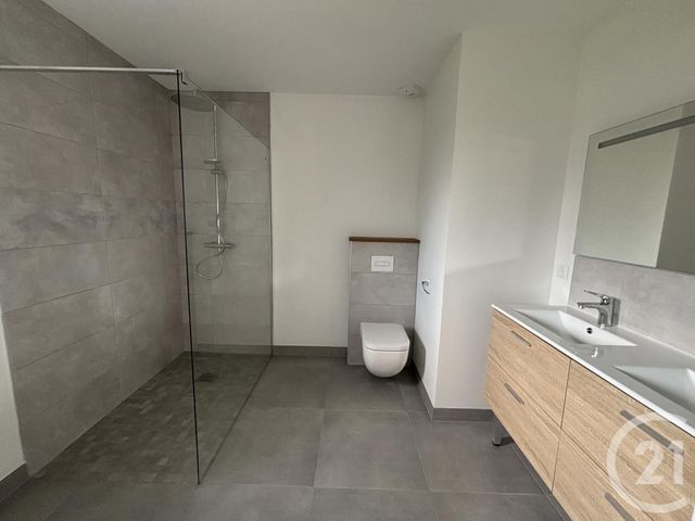 maison à louer - 4 pièces - 95.96 m2 - ST PIERRE DU VAL - 27 - HAUTE-NORMANDIE - Century 21 Saint Hélier