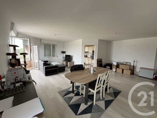 Appartement F3 à louer - 3 pièces - 89.05 m2 - BEUZEVILLE - 27 - HAUTE-NORMANDIE - Century 21 Saint Hélier