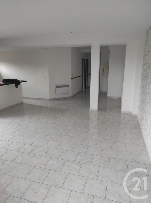 Appartement F2 à vendre - 4 pièces - 91.91 m2 - BOULLEVILLE - 27 - HAUTE-NORMANDIE - Century 21 Saint Hélier
