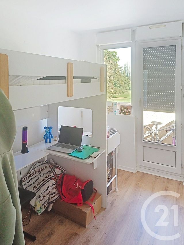 Appartement F2 à vendre - 4 pièces - 91.91 m2 - BOULLEVILLE - 27 - HAUTE-NORMANDIE - Century 21 Saint Hélier